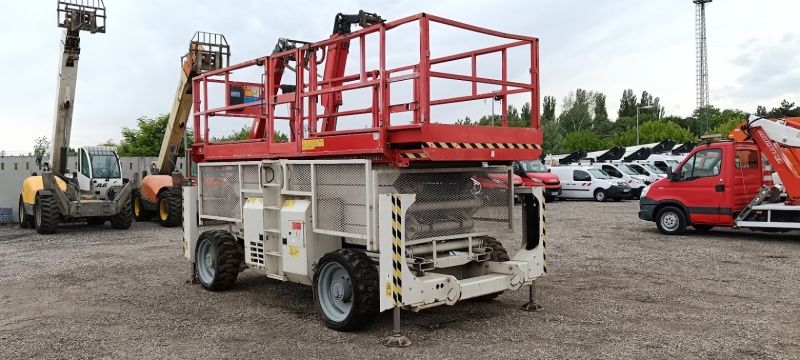 Genie GS4390 - 15,11m, diesel, 4x4 Genie GS4390 - 15,11m, diesel, 4x4