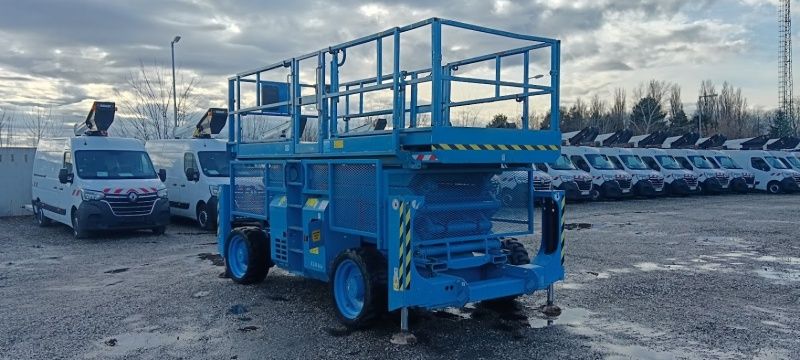 Genie GS4390 - 15,11m, diesel, 4x4 Genie GS4390 - 15,11m, diesel, 4x4